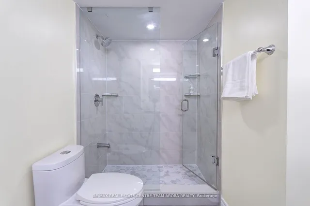 Additional image 20 of 700 Constellation Dr Unit 607