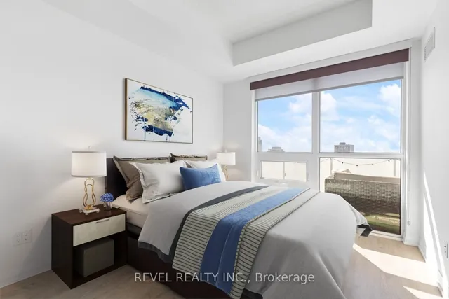 Additional image 10 of 101 Erskine Ave Unit 2713