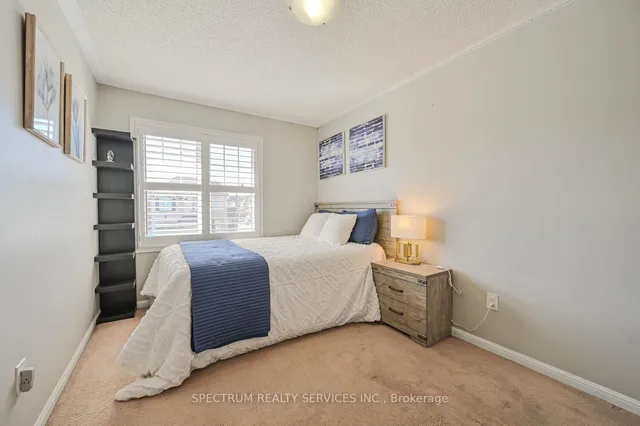 Additional image 49 of 901 Farmstead Dr