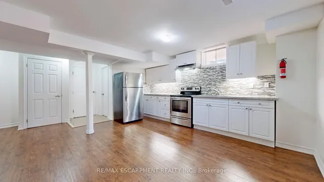 Additional image 29 of 37 Arkwright Dr