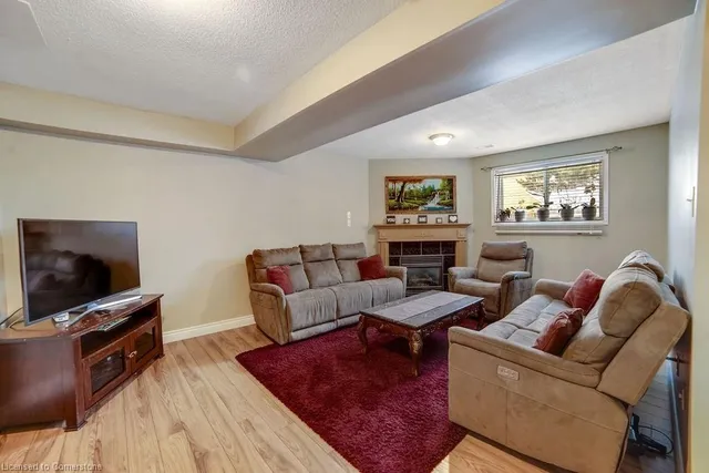 Additional image 24 of 369 Macintosh Dr