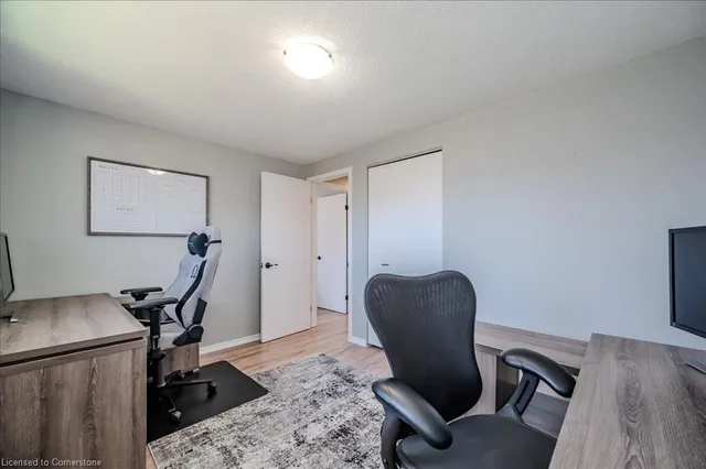 Additional image 22 of 587 Westheights Dr