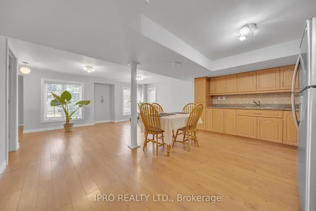 Additional image 40 of 26 Beavervalley Dr