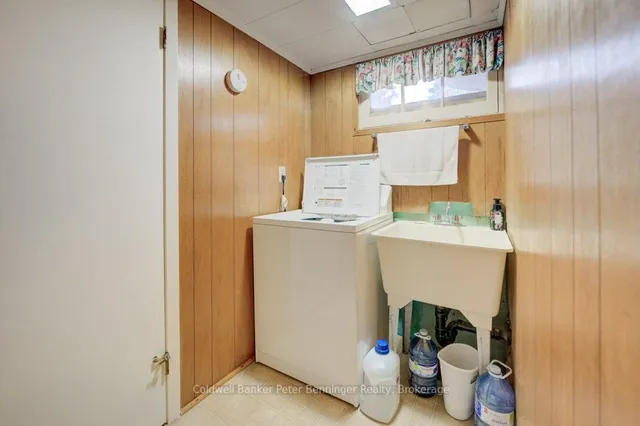 Additional image 23 of 87 Massey Ave