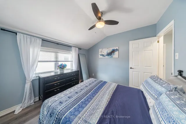 Additional image 25 of 37 Burgby Ave