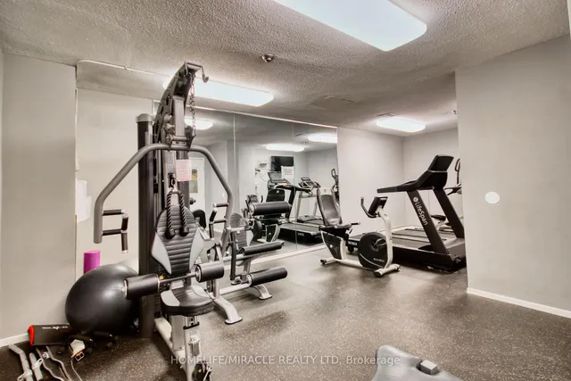 Additional image 15 of 150 Neptune Dr Unit Ph-2