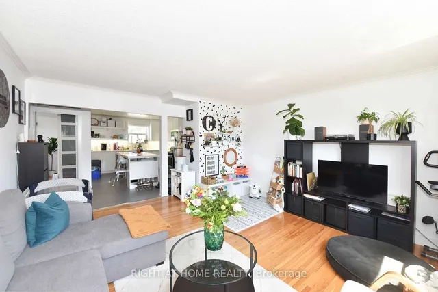 Additional image 25 of 121 Fourth St