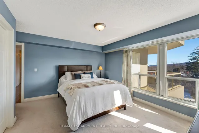 Additional image 19 of 1770 Main St Unit 506