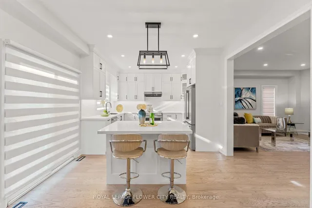 Additional image 11 of 43 Polonia Ave