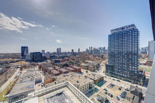 Additional image 39 of 5 Defries St Unit 1704