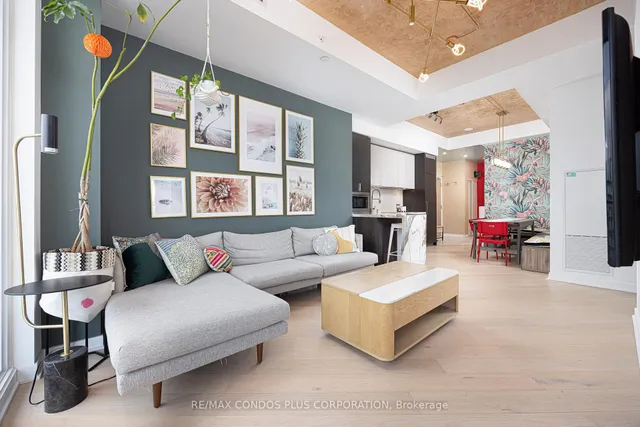 Additional image 4 of 125 Blue Jays Way Unit 5303