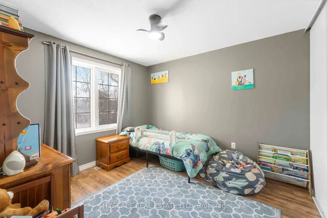 Additional image 30 of 76 Frances Ave Unit 14