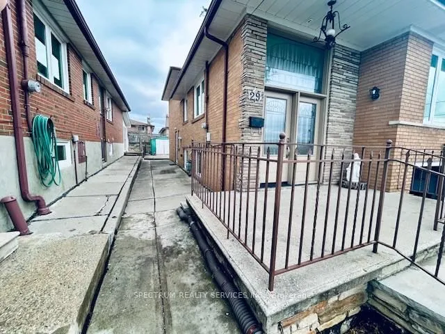 Additional image 16 of 29 Whitbread Cres