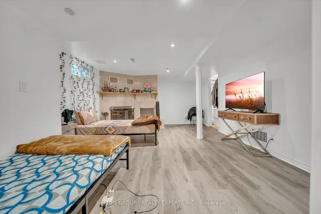 Additional image 34 of 156 Fanshawe Dr