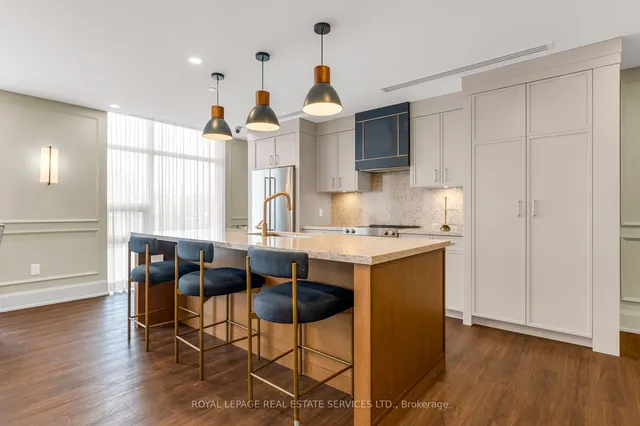 Additional image 17 of 460 Dundas St Unit 1203