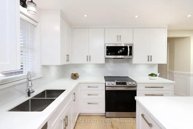 Additional image 10 of 55 Flora Dr