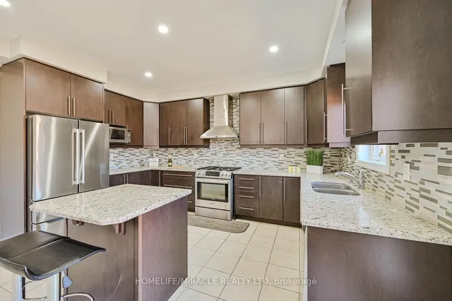 Additional image 10 of 21 Magical Rd