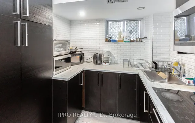 Additional image 45 of 103 Allingham Gdns