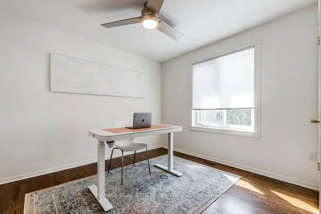 Additional image 24 of 246 Simon Dr