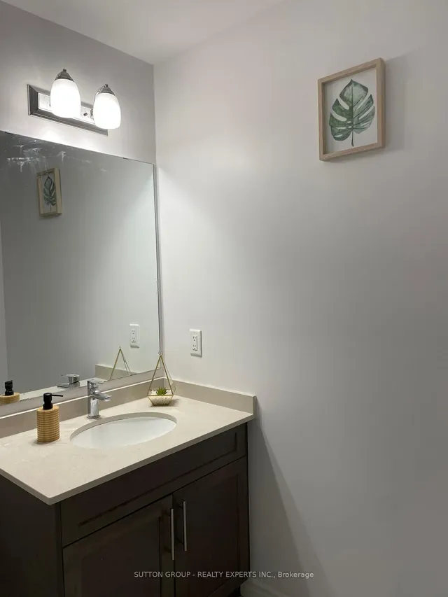 Additional image 15 of 61 Soho St Unit 102