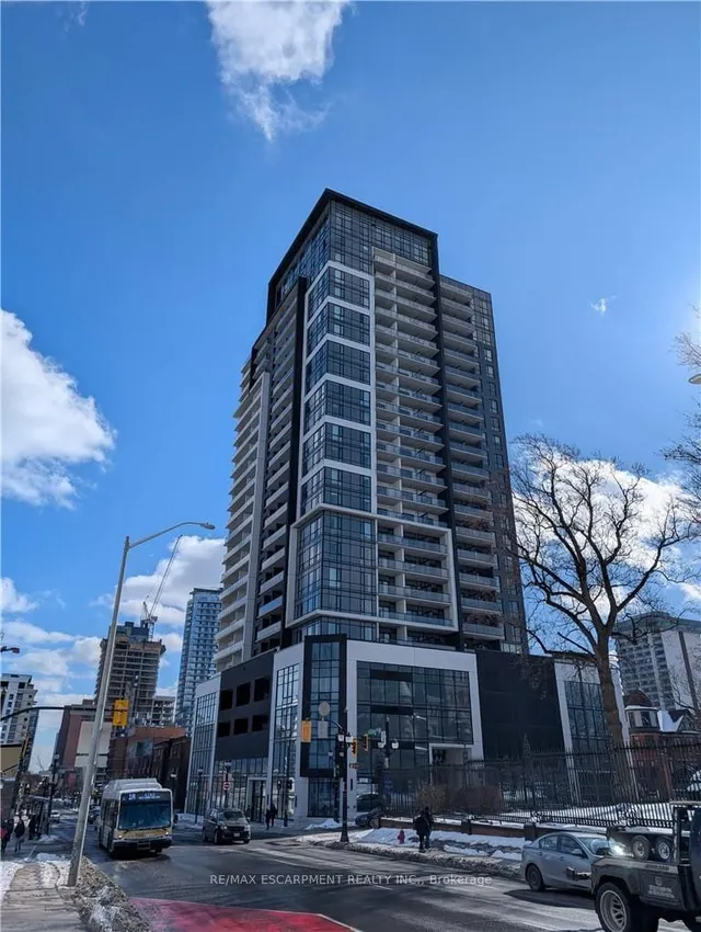 15 Queen St Unit 1707