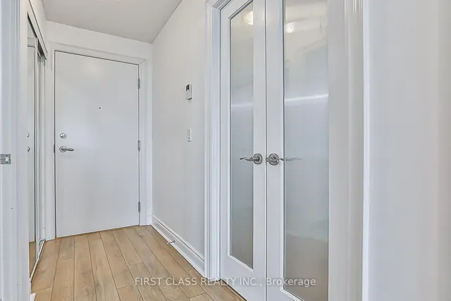 Additional image 22 of 15 Greenview Ave Unit 809