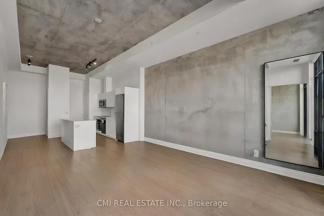 Additional image 8 of 608 Richmond St Unit 1310