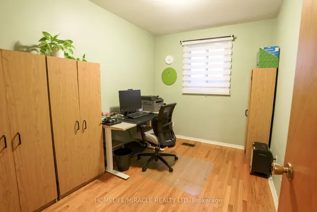 Additional image 30 of 59 Riverton Dr