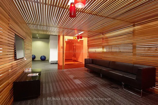 Additional image 36 of 1030 King St Unit Lph14