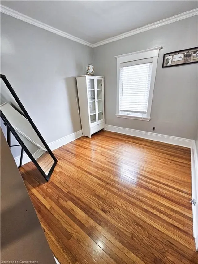 Additional image 7 of 34 Connaught Ave