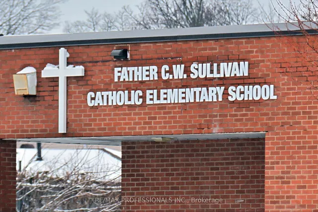 Additional image 36 of 248 Royal Salisbury Way