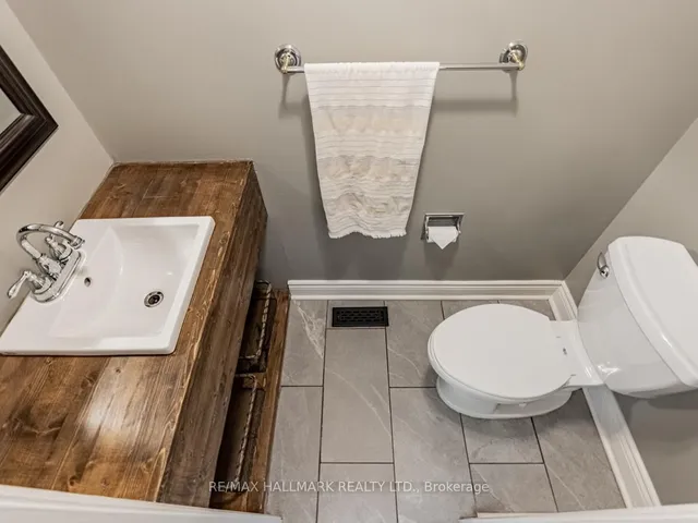 Additional image 20 of 26 Mountainberry Rd