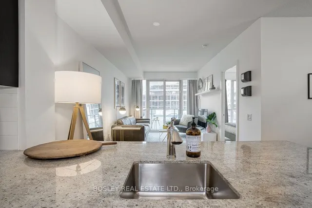 Additional image 9 of 560 Front St Unit 519