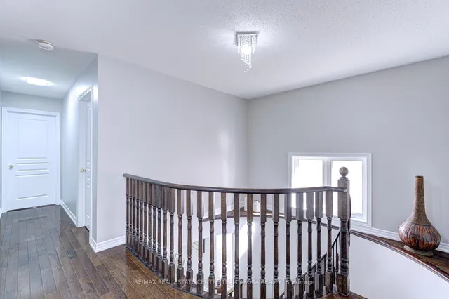 Additional image 23 of 7 Tustin Rd