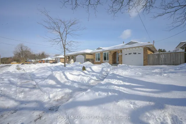 105 Lavina Cres