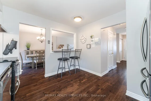 Additional image 12 of 32 Longbourne Cres