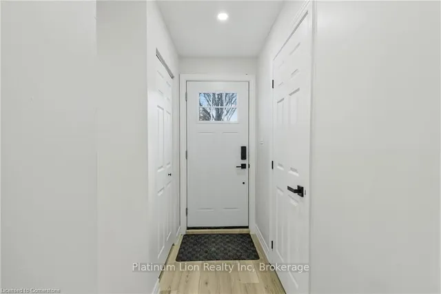 Additional image 5 of 1420 Garth St Unit 5