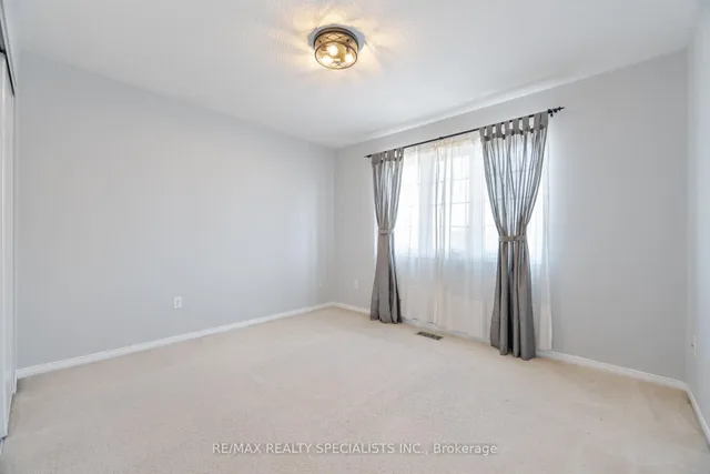 Additional image 19 of 6072 Windfleet Cres