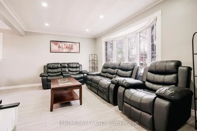 Additional image 4 of 8 Chandler Dr