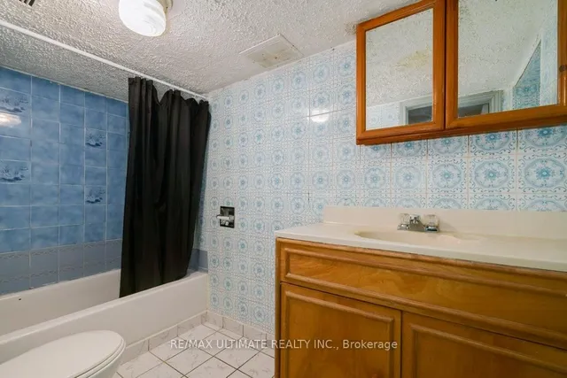 Additional image 38 of 34 Hickson St