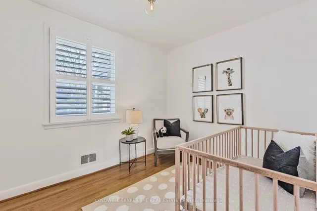 Additional image 13 of 2 Ghent Crt