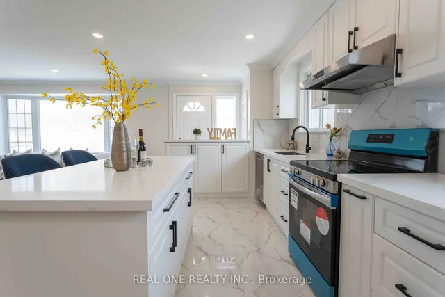 Additional image 10 of 12 Wincrest Dr