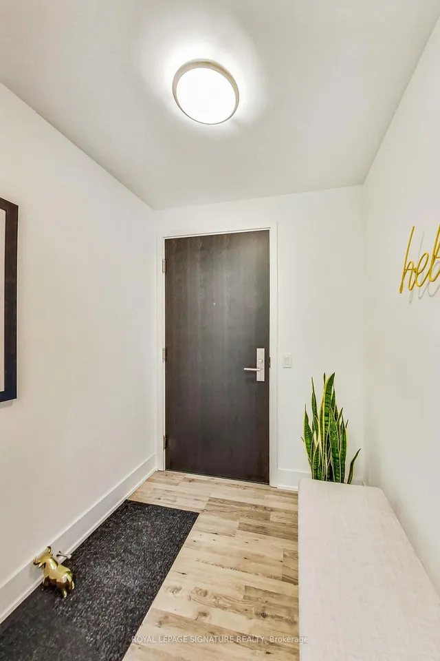 Additional image 4 of 403 Church St Unit 4002