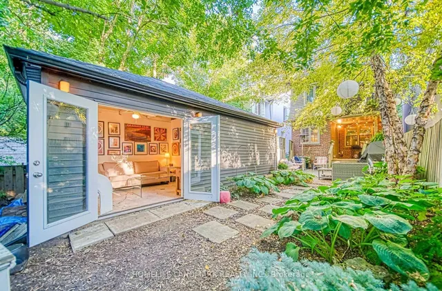 Additional image 29 of 428 Castlefield Ave