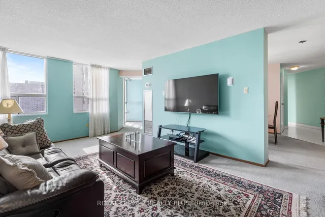 Additional image 4 of 3650 Kaneff Cres Unit 1002