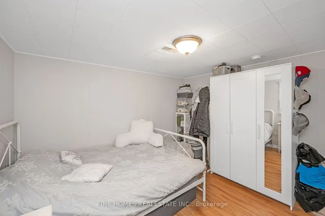 Additional image 25 of 312 East 31st St