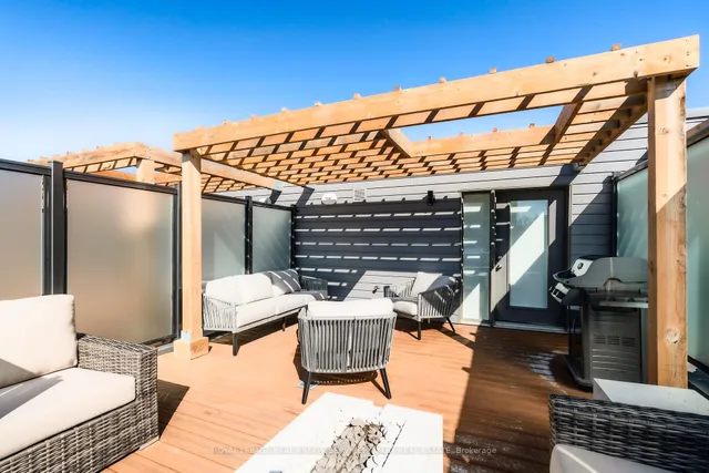 Additional image 25 of 165 Pears Ave Unit TH10