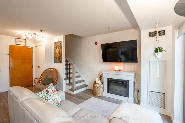 Additional image 19 of 1040 The Queensway Ave Unit 107