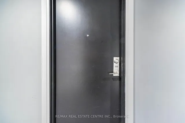 Additional image 5 of 22 East Haven Dr Unit 306