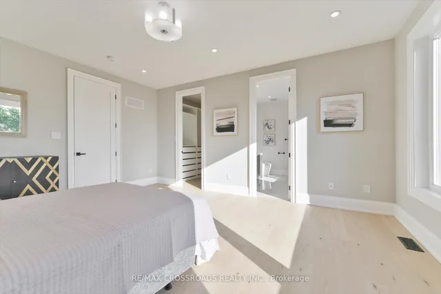 Additional image 23 of 84 Westbourne Ave